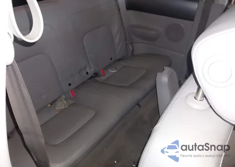 2003 Volkswagen New Beetle Gls 2.0L from USA, damaged, VIN 3VWCK21C33M417820